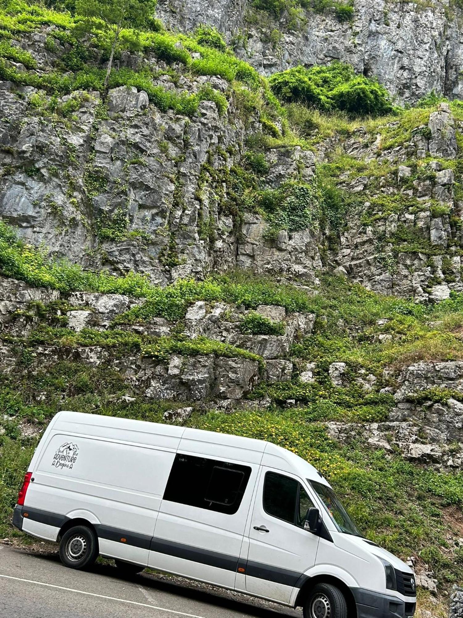 Viv The Vw Campervan - Drive Away Luxury tent *