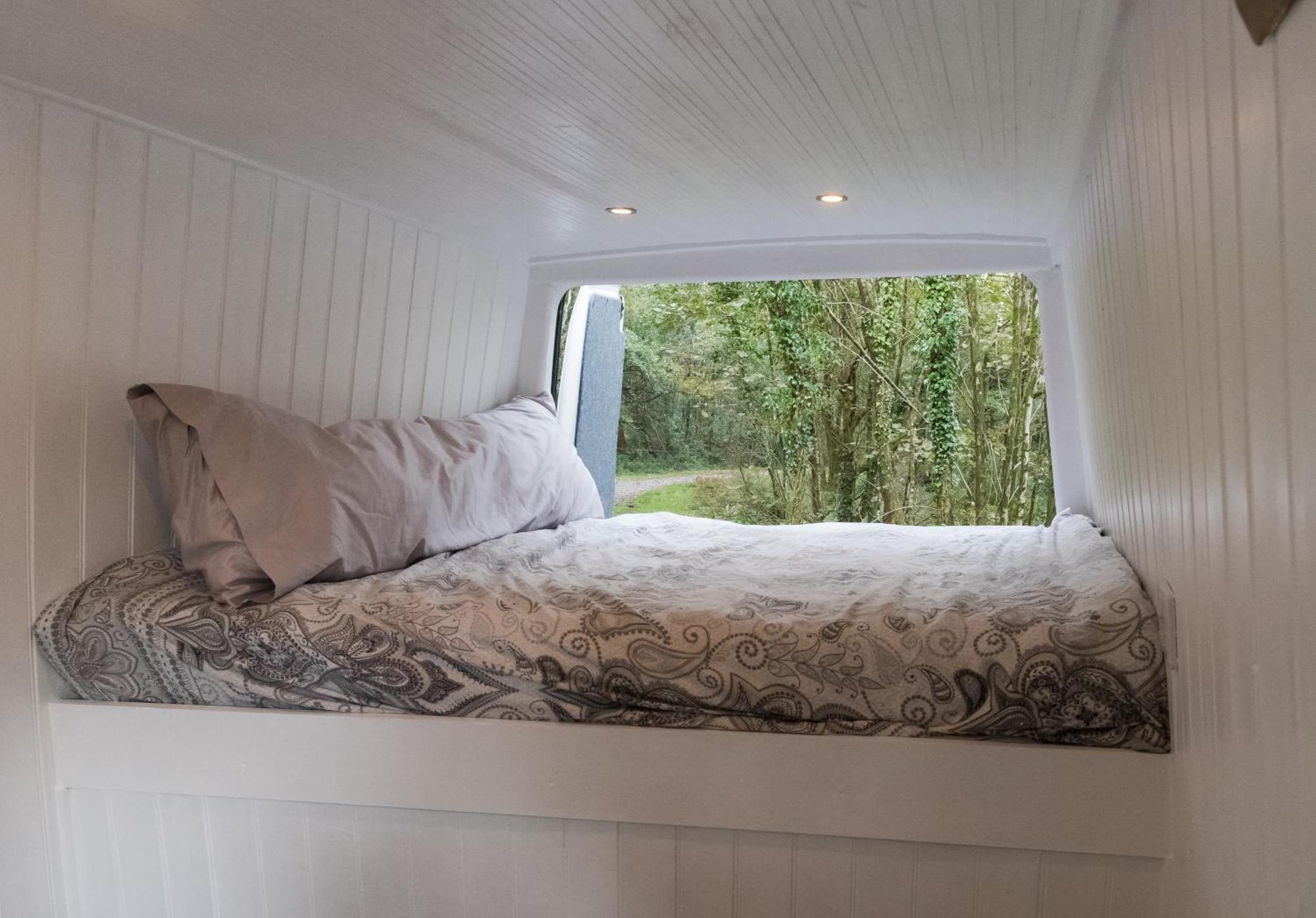 Viv The Vw Campervan - Drive Away Neath